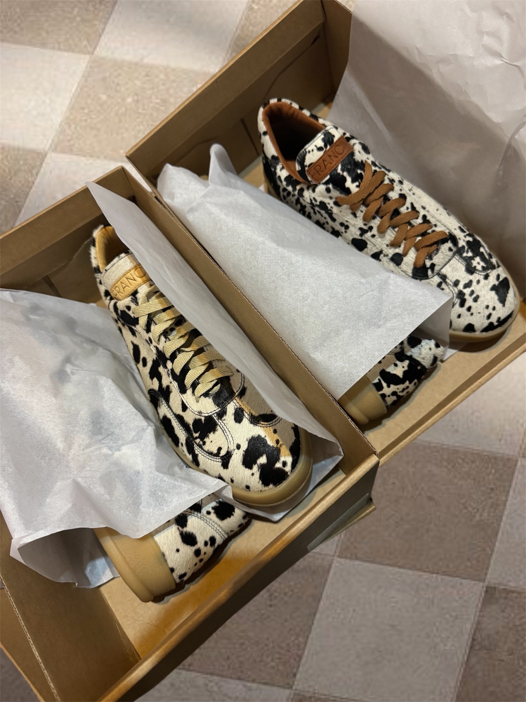 Orígenes Sneakers