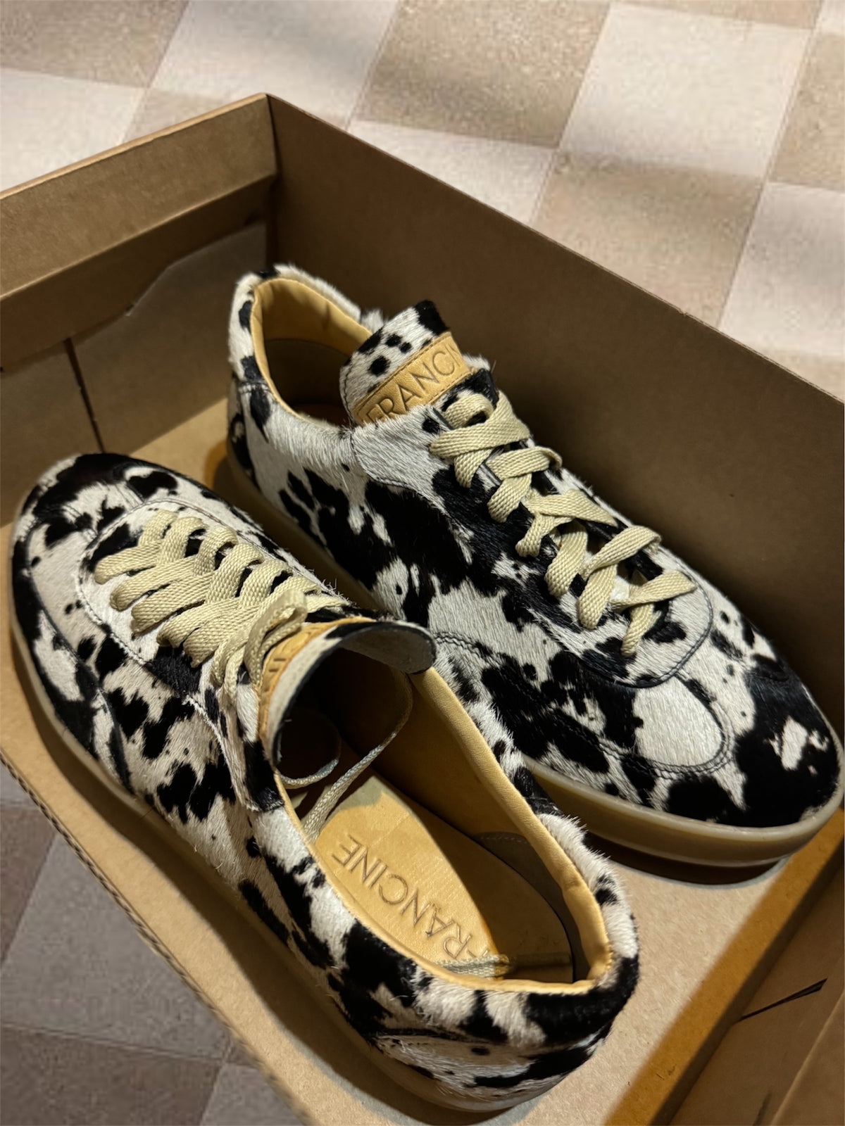 Orígenes Sneakers