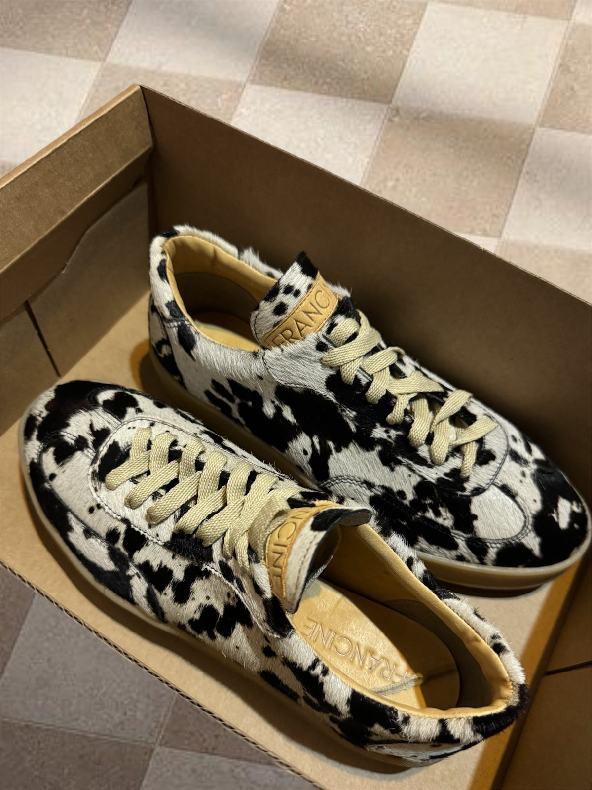 Orígenes Sneakers