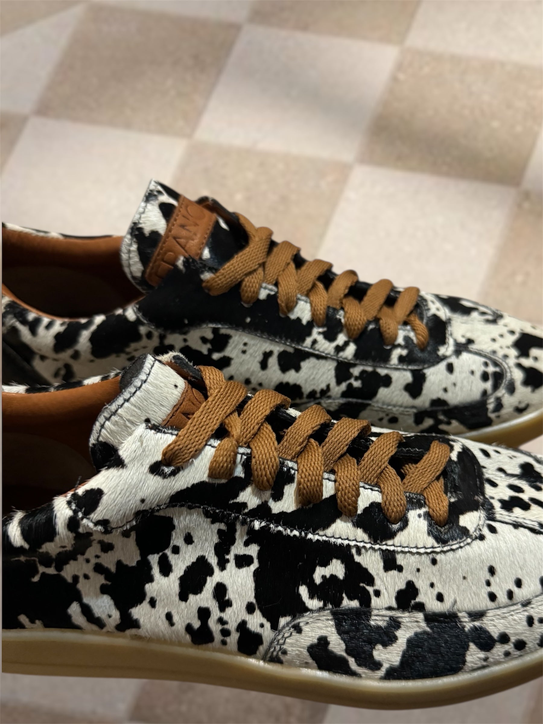Orígenes Sneakers