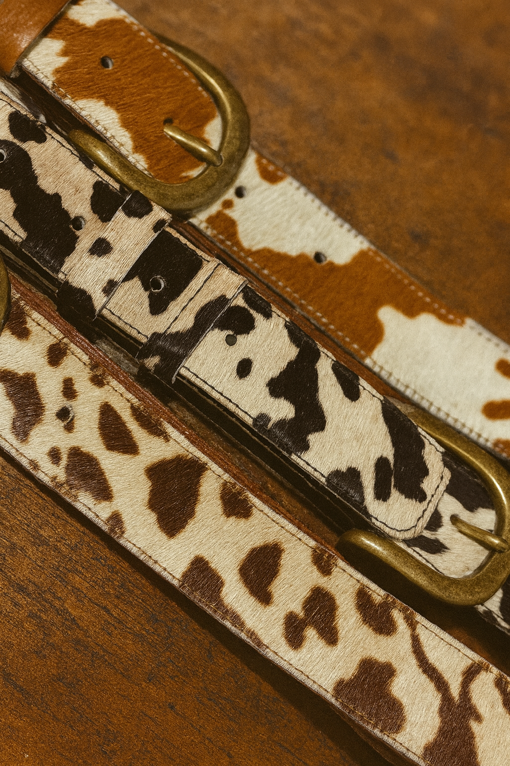 COWHIDE BELT