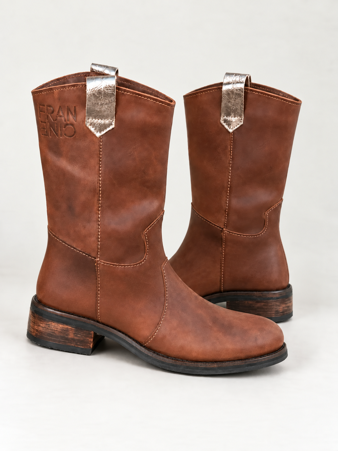 Vaqueta Boots