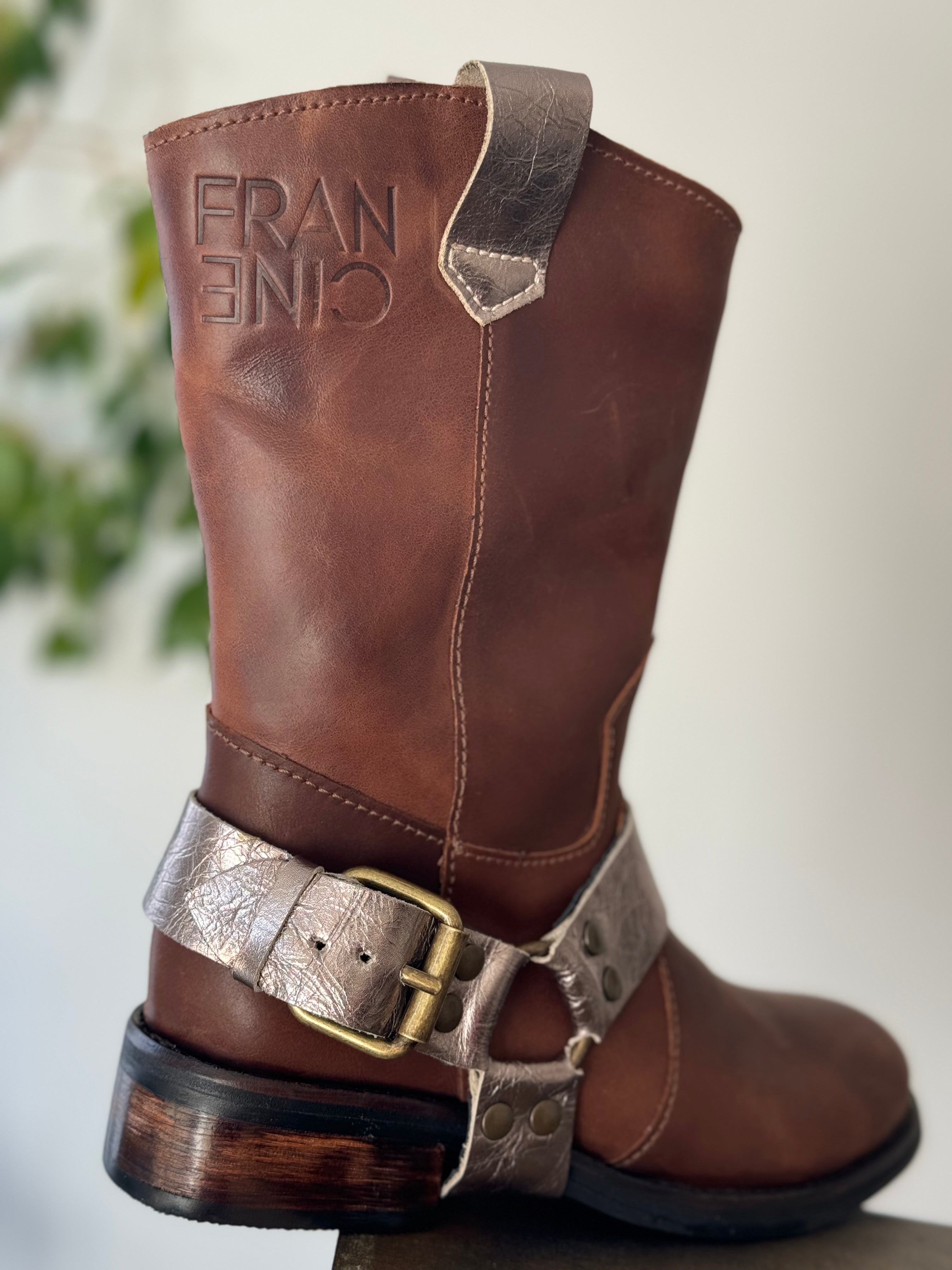 Vaqueta Boots