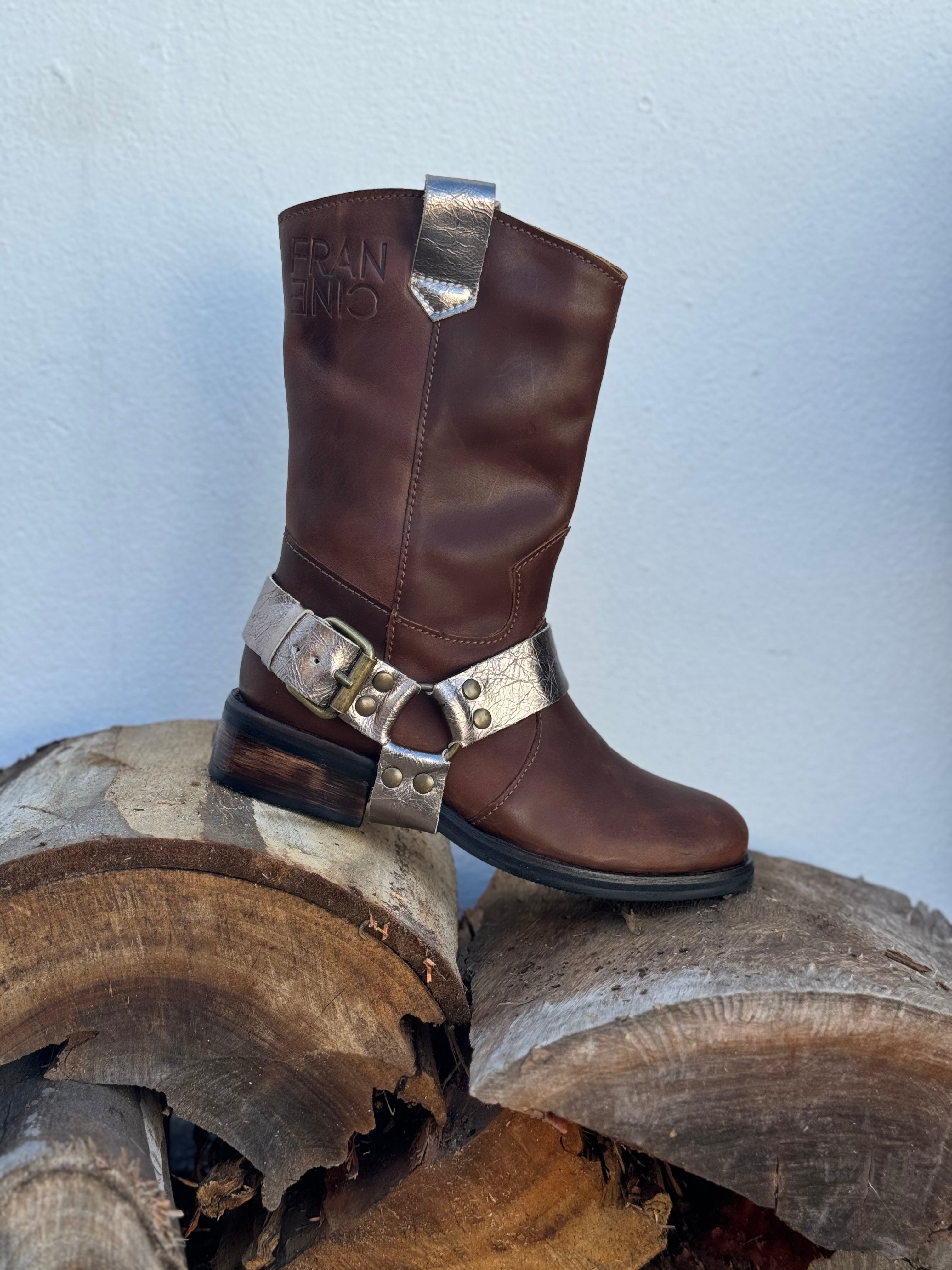 Vaqueta Boots