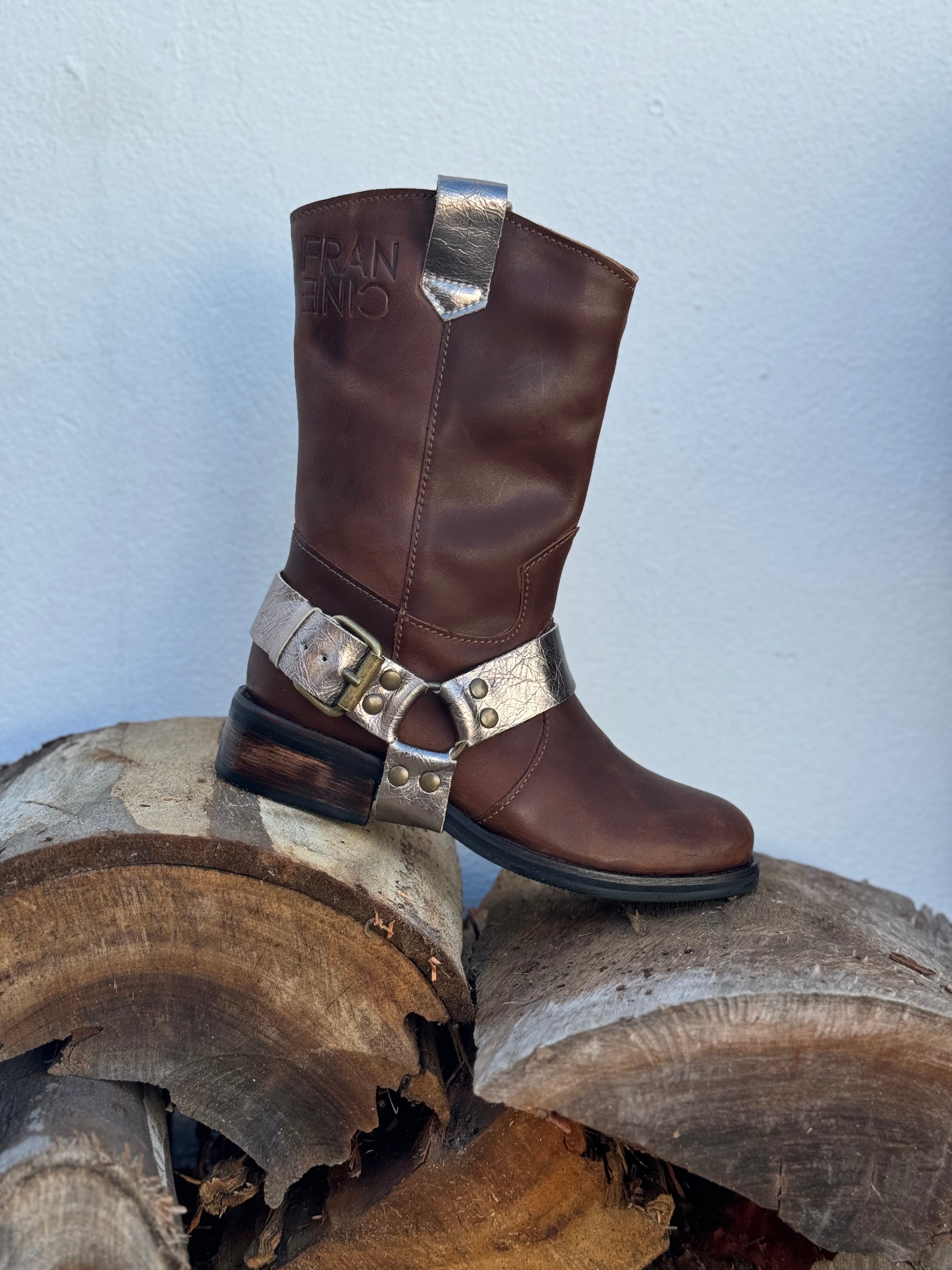 Vaqueta Boots