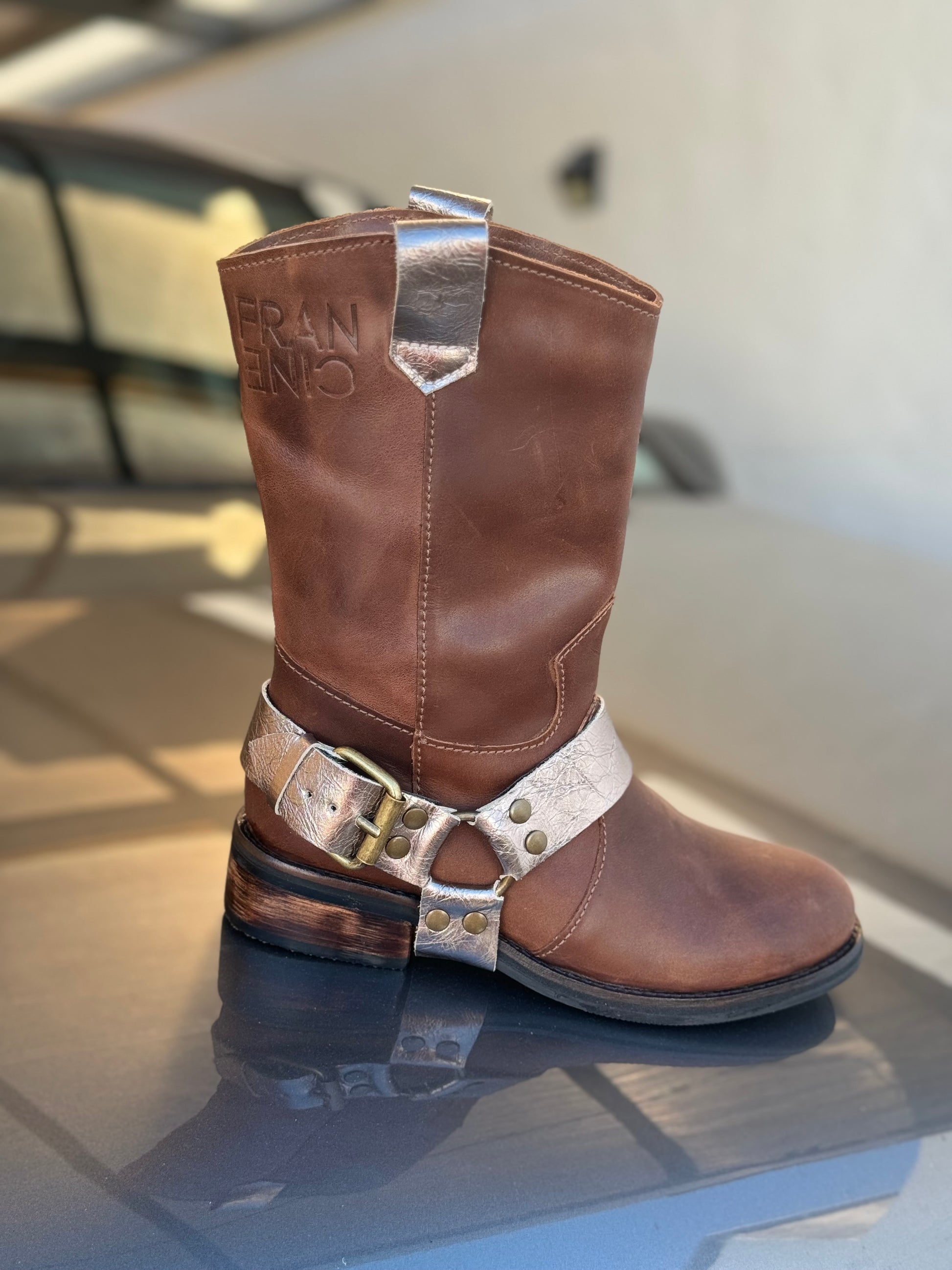 Vaqueta Boots