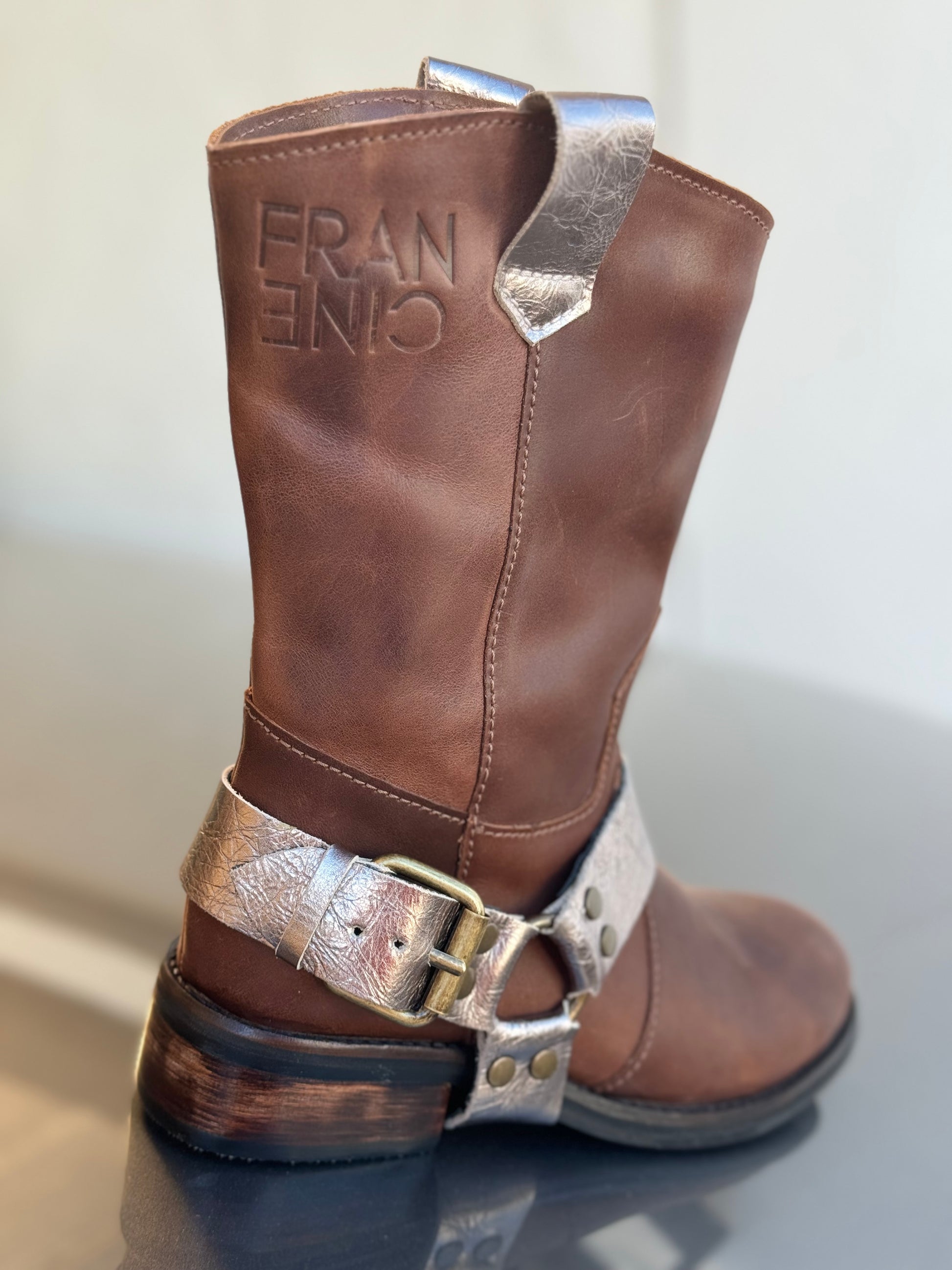 Vaqueta Boots