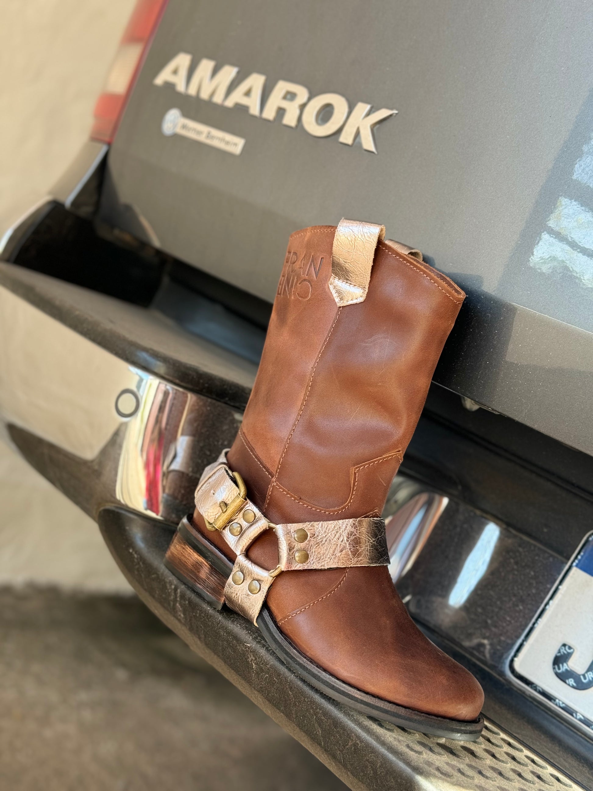 Vaqueta Boots